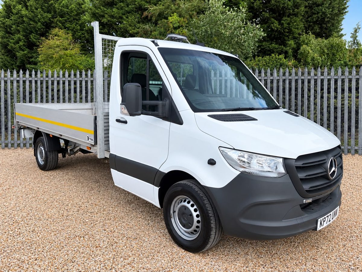 Dropside van exterior